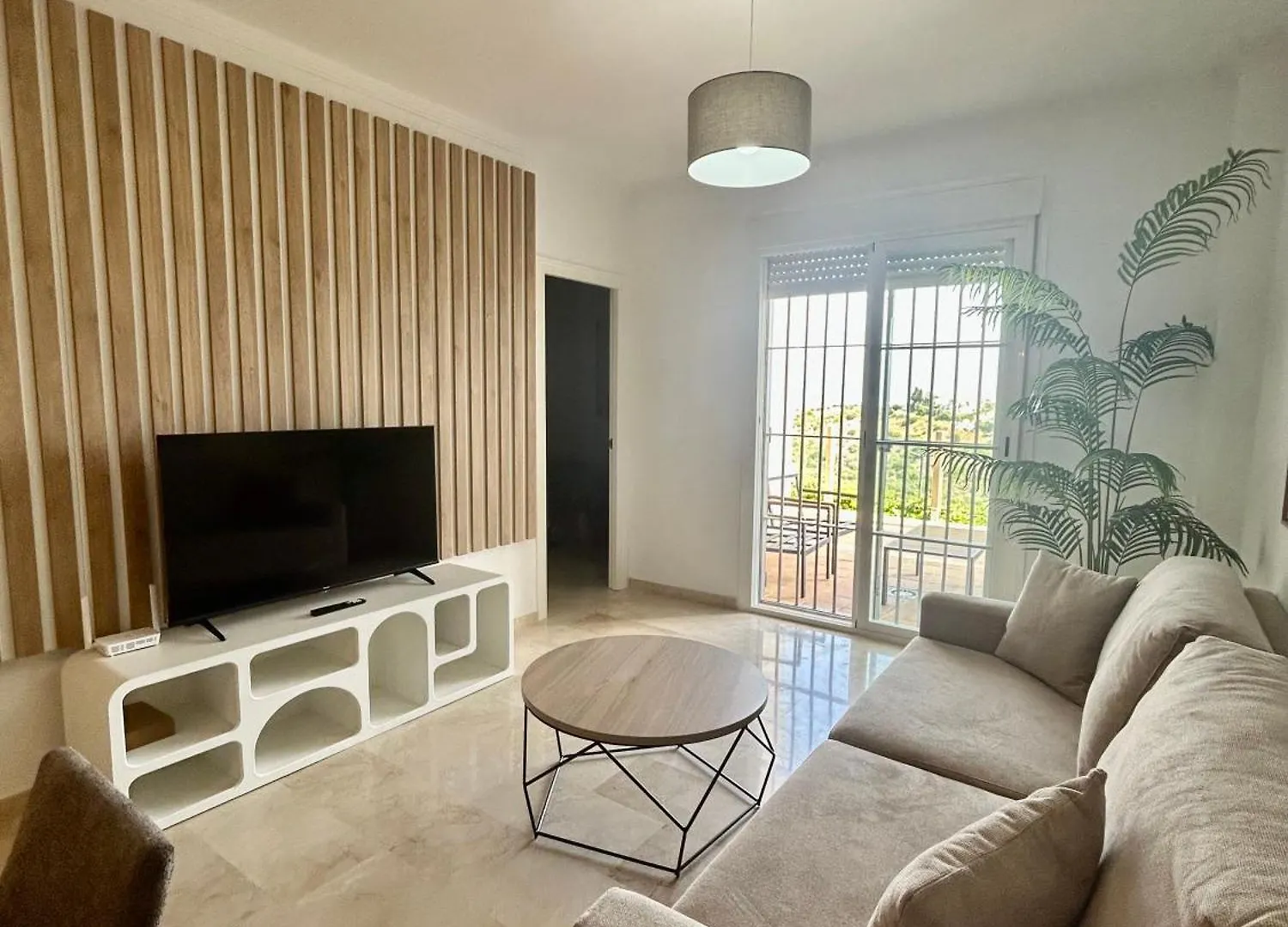 Sea View Oasis Apartment Manilva 0*,  Spain